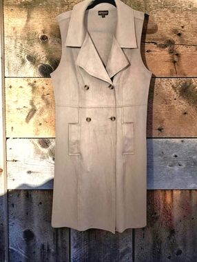 Shyanne Women's Duster Vest Medium Faux Suede Taupe EUC